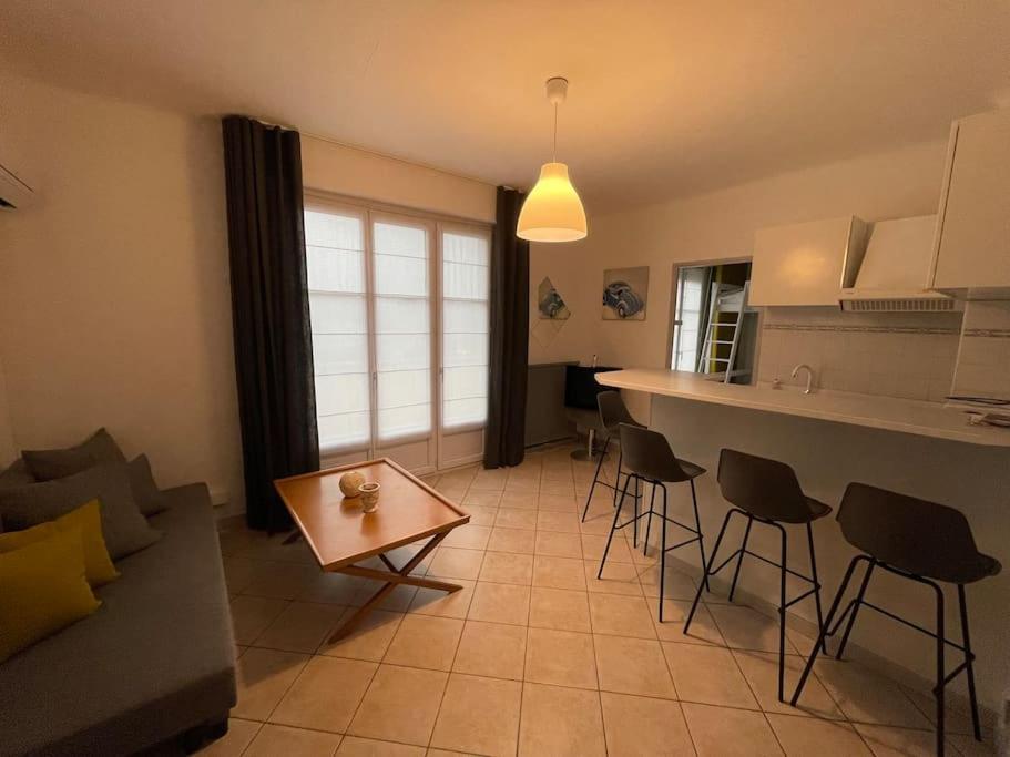 Appartement St Leger Draguignan Exteriör bild
